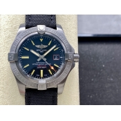 実用ブライトリングコピー アベンジャー偵察航空機チタン合金時計A0502882