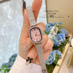 BV681902スーパーコピー時計