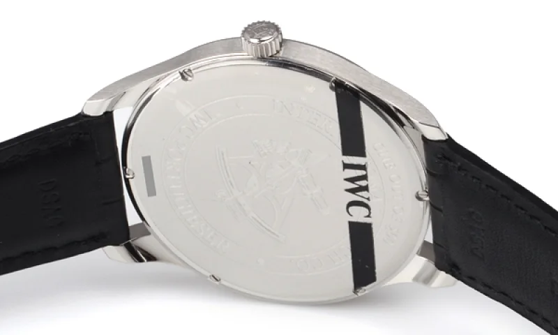 新作ＩＷＣ 腕時計コピーポルトギーゼ ピュアークラシック 世界５００本限定 IW570303