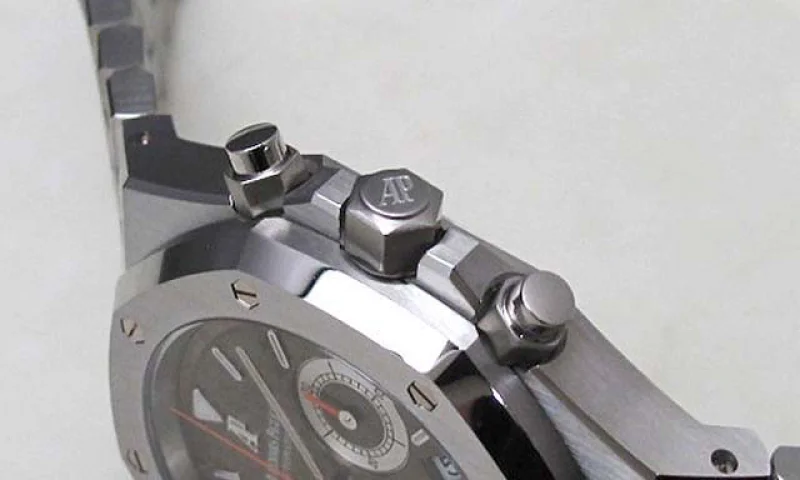 オーデマ・ピゲ偽物時計(AUDEMARS PIGUET) ロイヤルオーククロノ 26300ST.OO. 1110ST.08 スーパーコピー