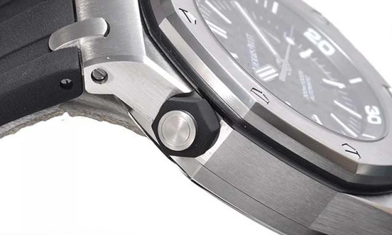 オーデマ・ピゲ時計 スーパーコピー (AUDEMARS PIGUET)ロイヤルオークオフショア ダイバー 15703ST.OO A002CA.01