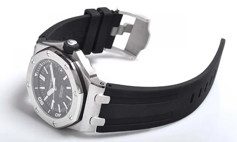 オーデマ・ピゲ時計 スーパーコピー (AUDEMARS PIGUET)ロイヤルオークオフショア ダイバー 15703ST.OO A002CA.01