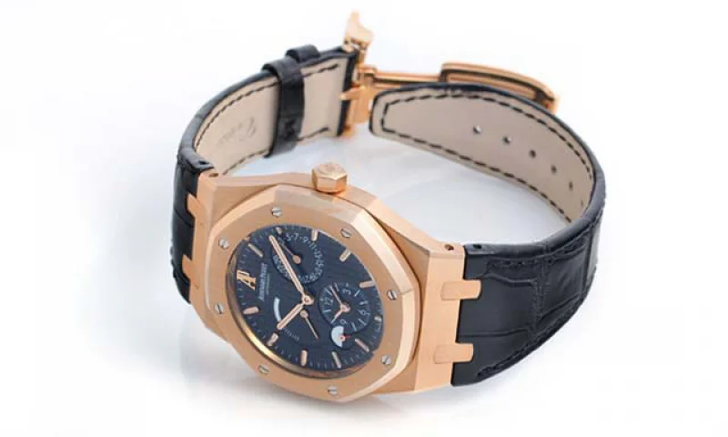 オーデマ・ピゲ時計 偽物(AUDEMARS PIGUET) ロイヤルオークデュアルタイム 26120OR.OO. D002CR.01 スーパーコピー