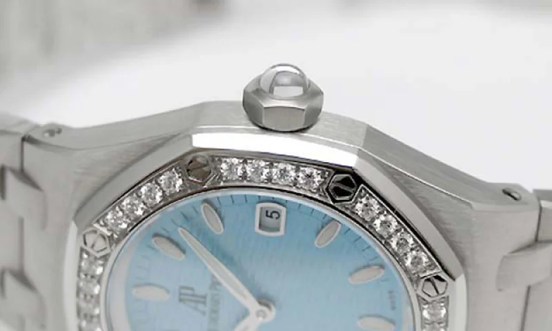 オーデマ・ピゲ 偽物時計 (AUDEMARS PIGUET)ロイヤルオーク 67601ST.ZZ. 1210ST.02 スーパーコピー