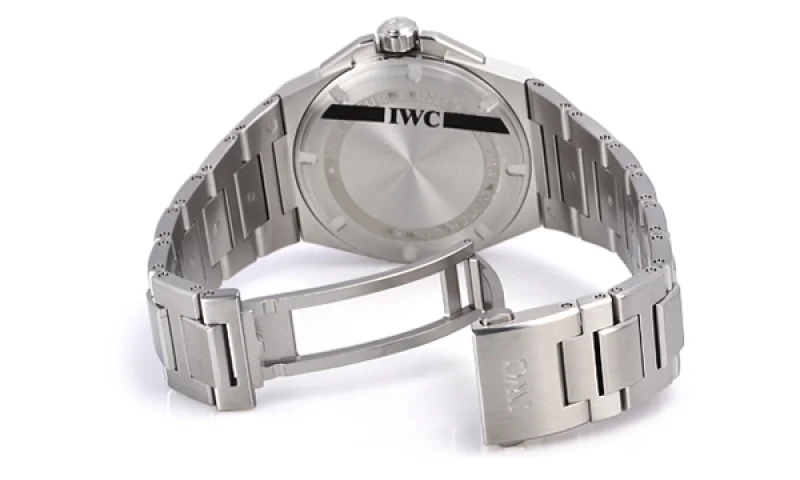 ＩＷＣ時計コピー インヂュニア オートマチック IW323906