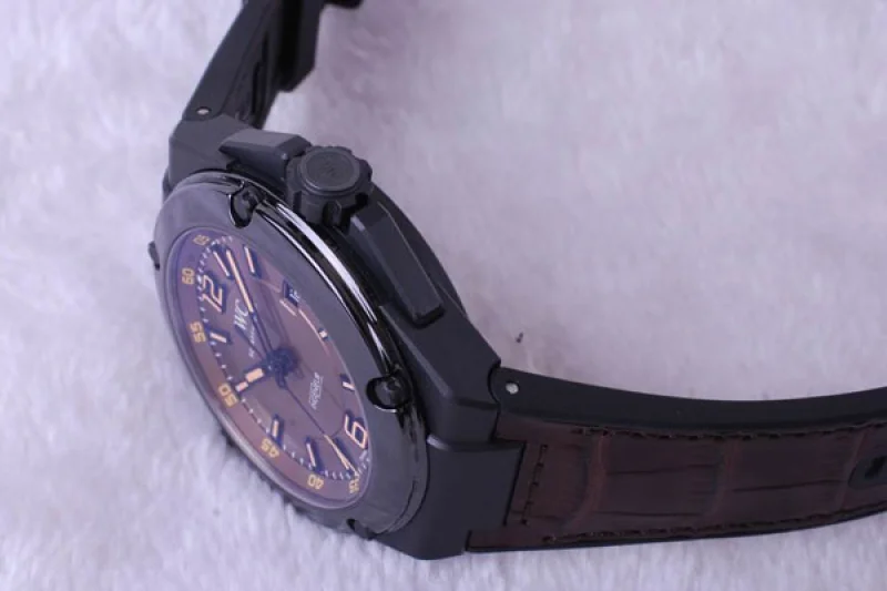 IWCレプリカ インヂュニアIW322504 オートマティック ＡＭＧブラックシリーズ セラミック スーパーコピー 時計
