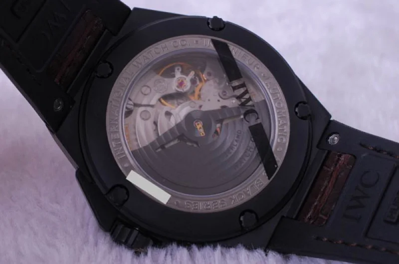 IWCレプリカ インヂュニアIW322504 オートマティック ＡＭＧブラックシリーズ セラミック スーパーコピー 時計