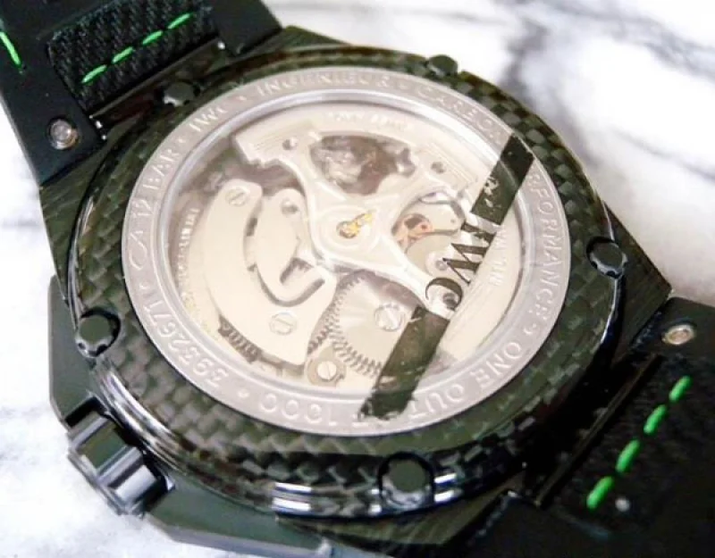 ＩＷＣ インヂュニア セラミック IW322404 オートマティック カーボンパフォーマンス スーパーコピー 時計