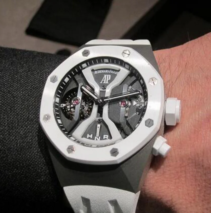オーデマ ピゲ ロイヤル オーク コンセプト・GMT・トゥールビヨンスーパーコピー時計 26580IO.OO.D010CA.01