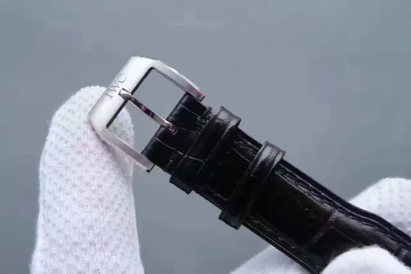 IWC コピー 7750の機械的な自動チップ、サファイア+藍の膜 IW323101-1 時計【2017新作】