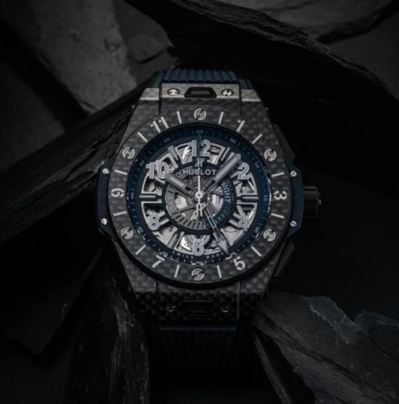 ウブロ ビッグ・バン新作 ウニコ GMT カーボン471.QX.7127.RX