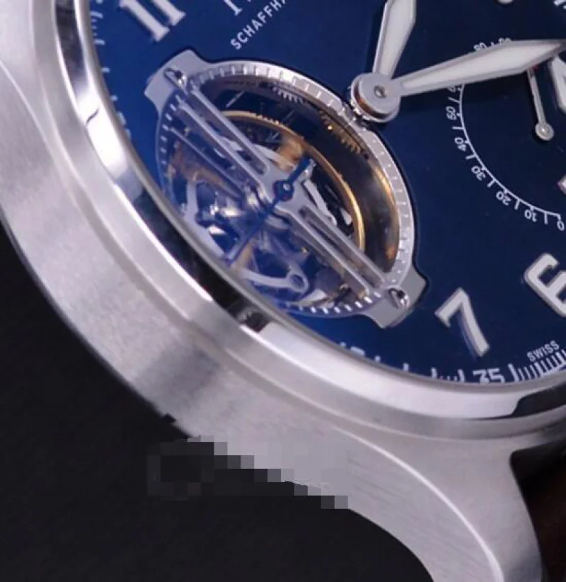IWC アイ・ダブリュー・シー新作プラチナ　ビッグ・パイロット IW590302