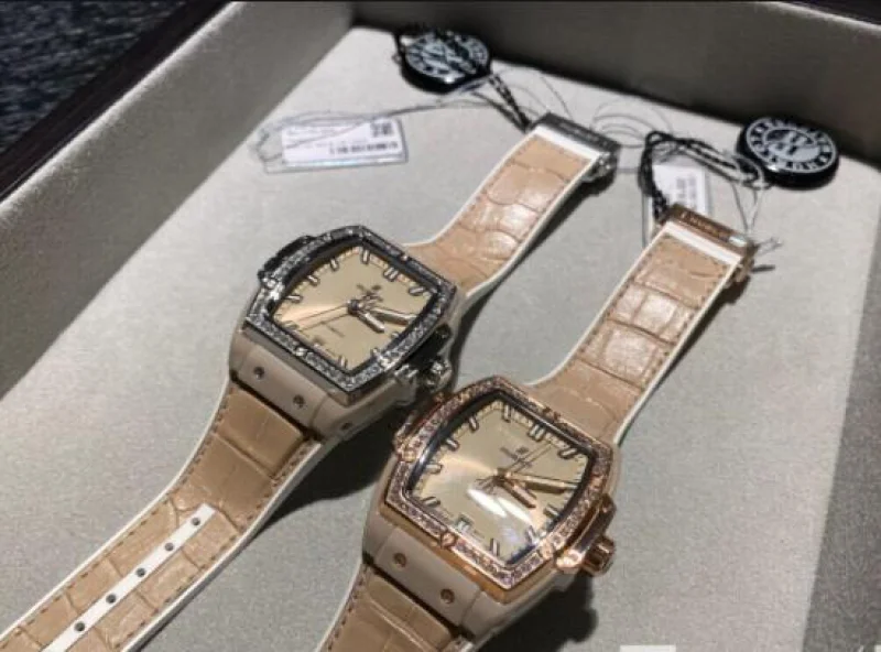 HUBLOTスピリット オブ ビッグ・バンベージュ665.CZ.891B.LR.1204