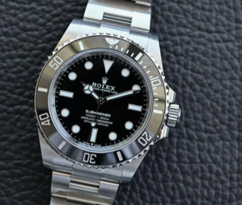 最高級のRolex サブマリーナー オイスタースチール 124060