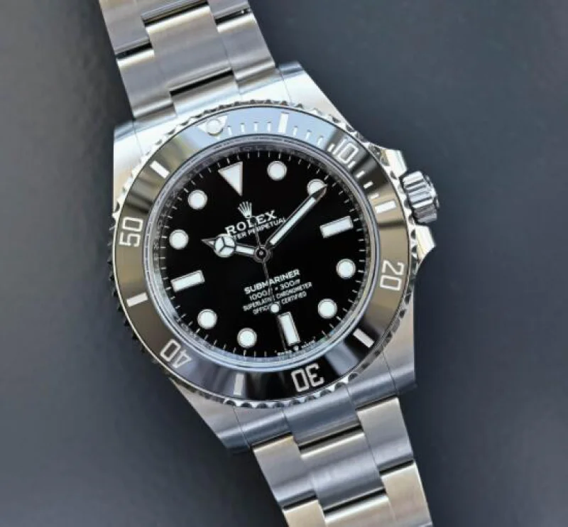 最高級のRolex サブマリーナー オイスタースチール 124060