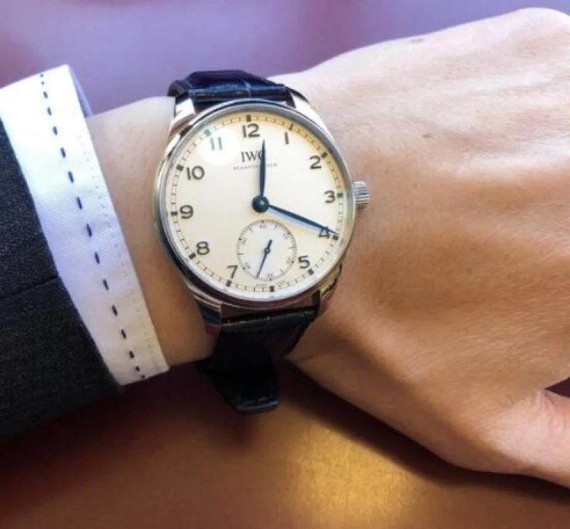 アイ・ダブリューIWCポルトギーゼシーオートマティックIW358304