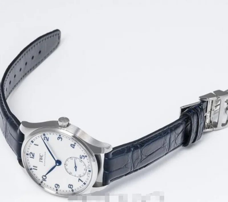 アイ・ダブリューIWCポルトギーゼシーオートマティックIW358304