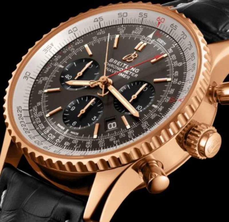 BREITLINGナビタイマー B03 ラトラパンテ RB0311E61F1P1