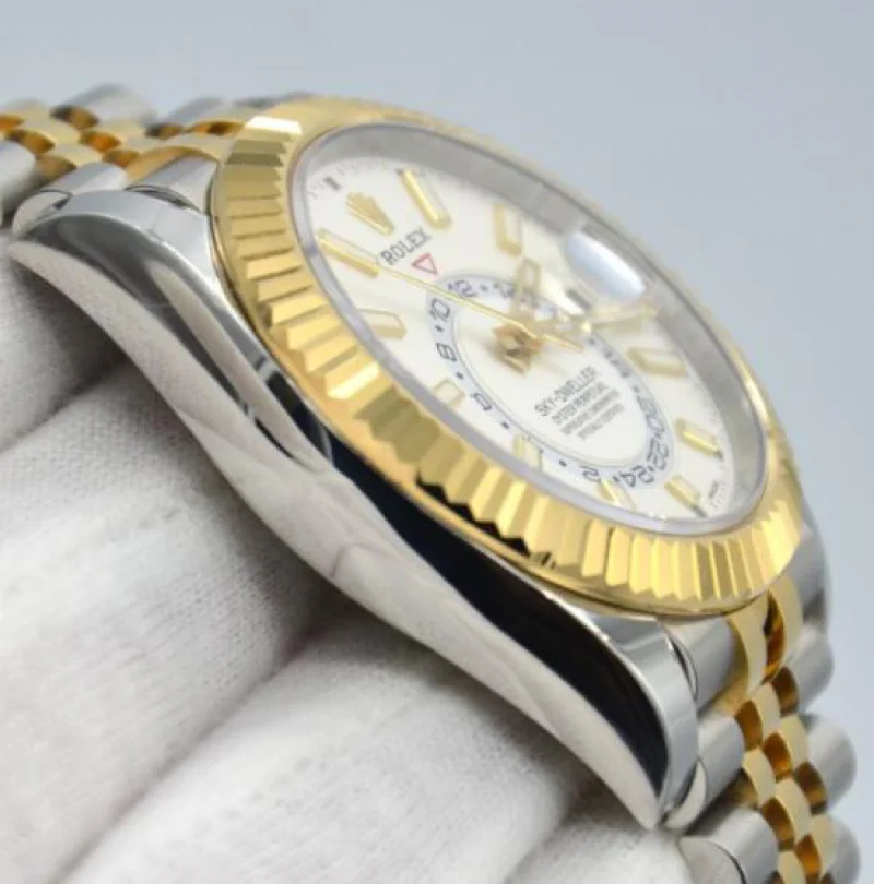 2021年 ロレックススカイドゥエラー42 mm 326933