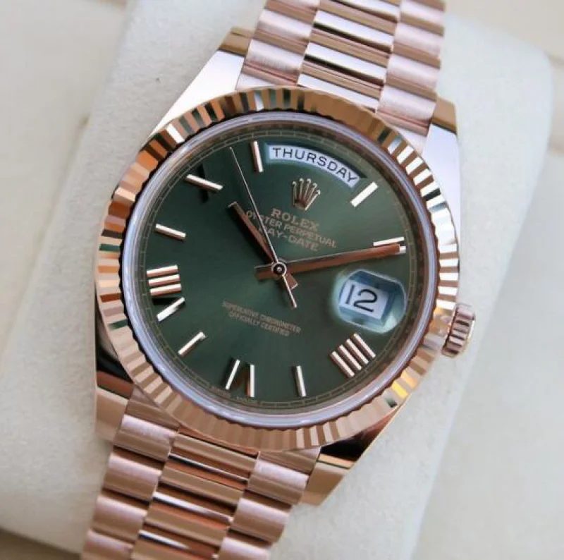 ロレックススーパーコピーデイデイト 40mm 228235オリーブグリーン