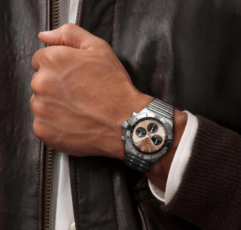 ブライトリング（BREITLING）新作クロノマット B01 AB0134101K1A1