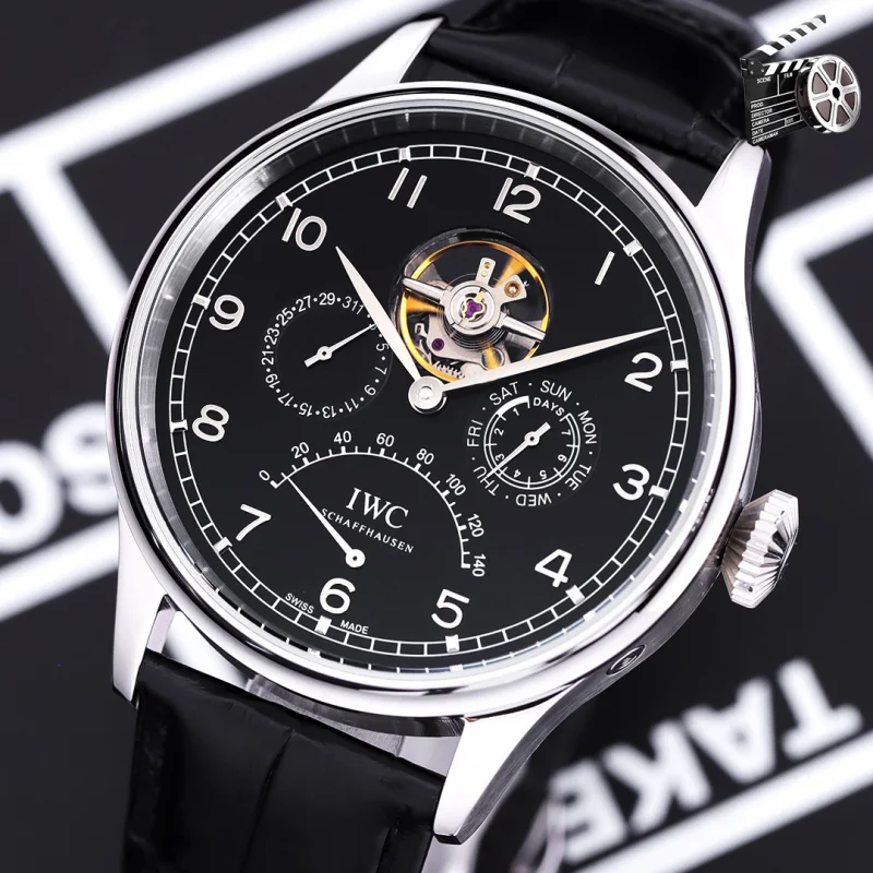 IWC フライホイール 43mm IW729423シンプルな外観デザイン