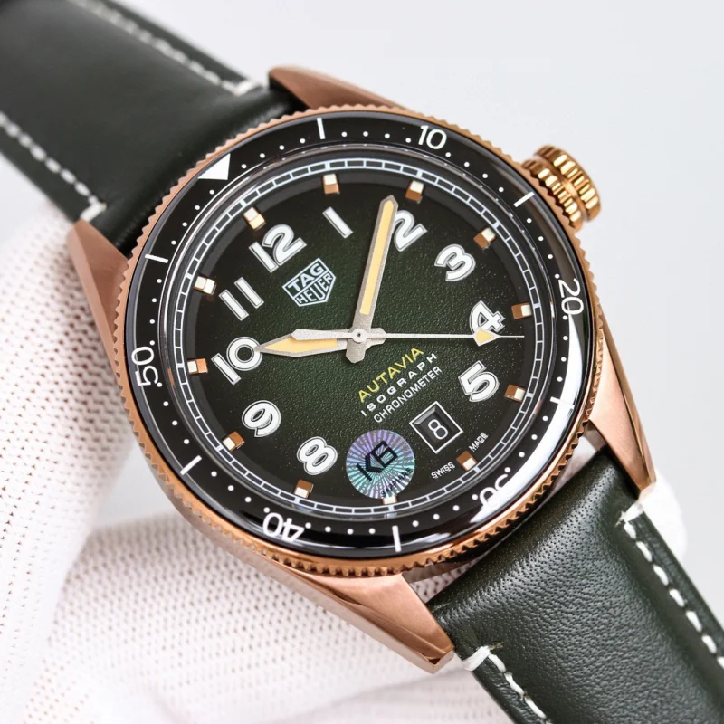 TAG Heuerヴィンテージ要素「オータヴィア」2色 TAG8349-01