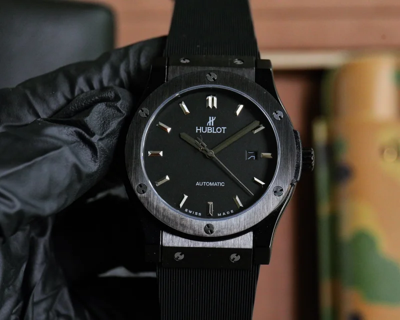 HUBLOTコピー時計クラシック45mm 511.NO.1181.LR-002