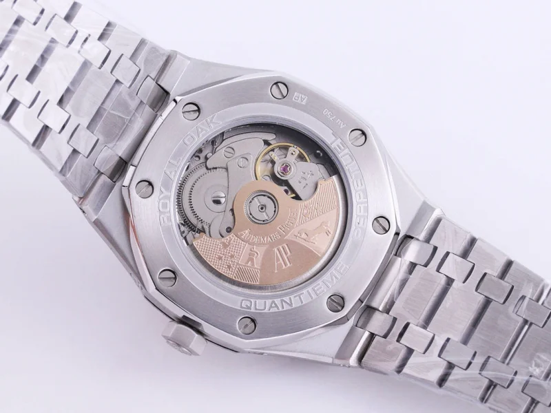 オーデマピゲスーパーコピー時計高級ロイヤルオーク25820ST.OO. 0944ST.03-02