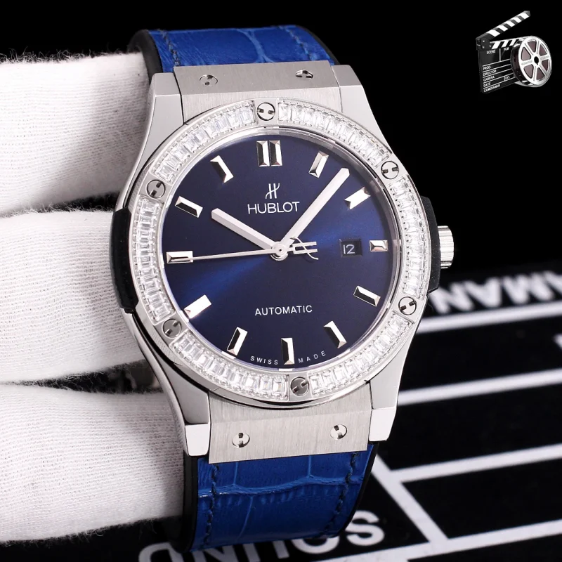 メンズウブロスーパーコピー時計クラシックH100958-01 三色