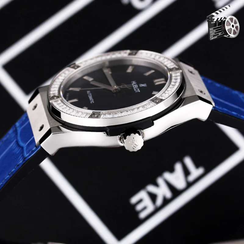 メンズウブロスーパーコピー時計クラシックH100958-01 三色