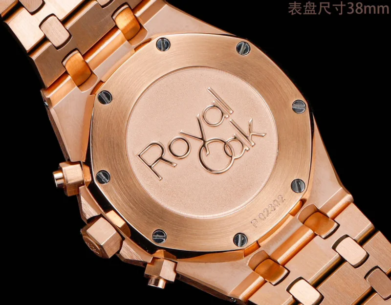 人気のAudemars piguetコピー時計ロイヤルオーク26715BC.ZZ.1356BC.01-01
