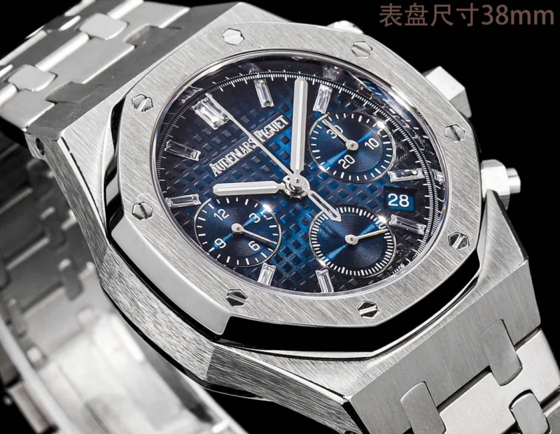 ロイヤルオーク オーデマピゲスーパーコピー時計26715BC.ZZ.1356BC.01-02 ブルー