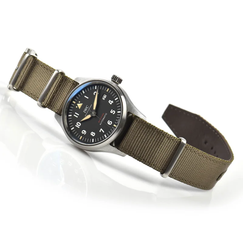 大規模IWC パイロットウォッチ コピーオートマティック スピットファイア IW326801