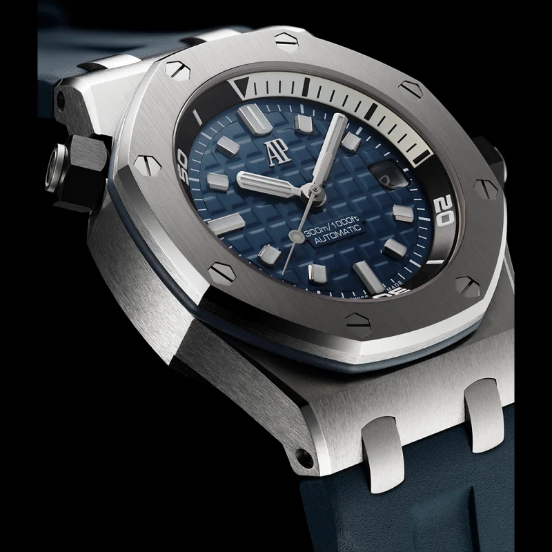 大人気AUDEMARS PIGUET ロイヤル オーク オフショア ブルー15720ST.OO.A027CA.01