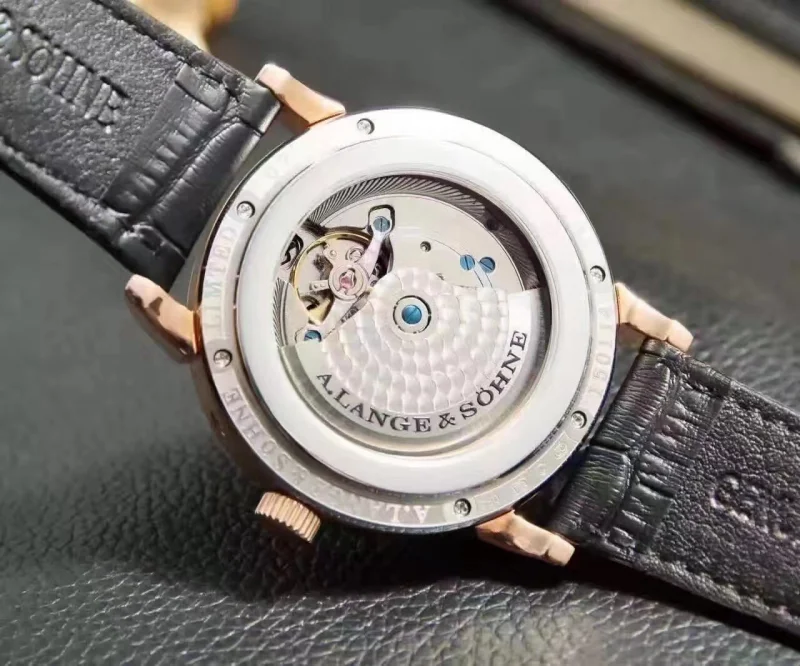 2023ブランドコピー時計ランゲゾーネ牛革ストラップ 44mm L882820