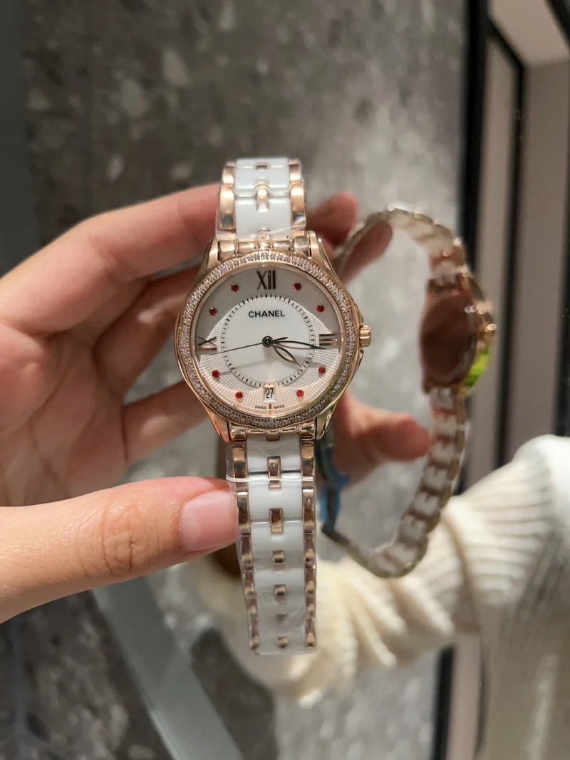 絶妙な品質のシャネルブランド セラミックスC232B270