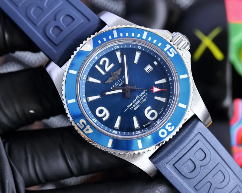 ブライトリングスーパーコピー時計 アベンジャー自動機械43mm B932023