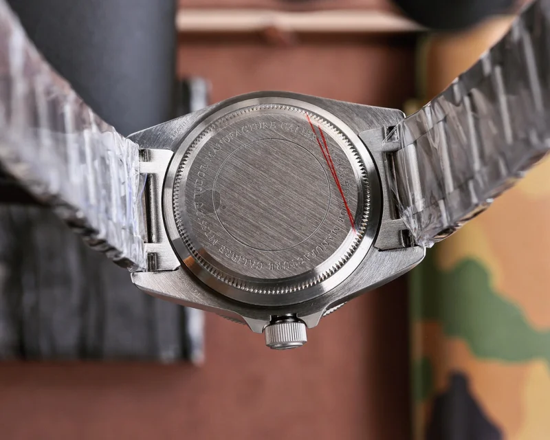 メンズ チュードル新作 レトロ自動機42mm D89322