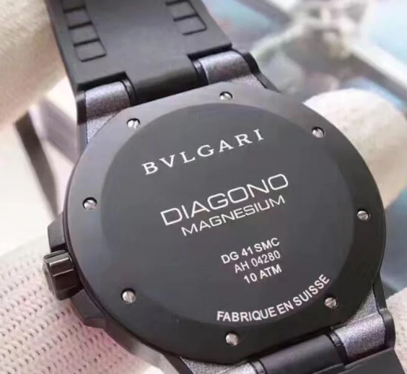 ブランド時計コピーブルガリ ディアゴノ マグネシウム DG41C14SMCVD
