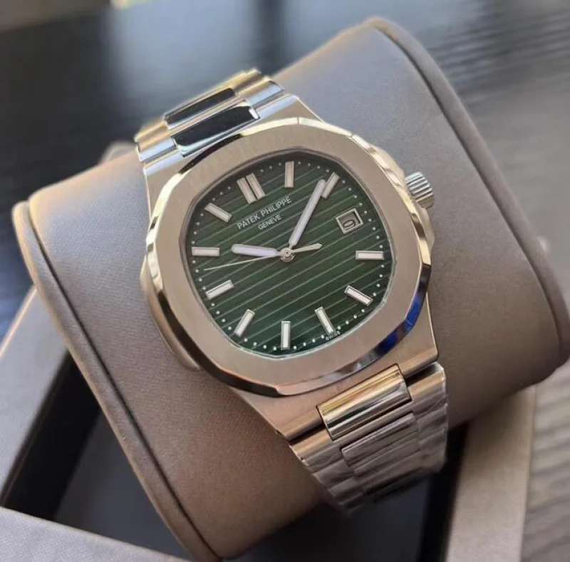 新品 パテック・フィリップノーチラス ステンレススチール 5711/1A