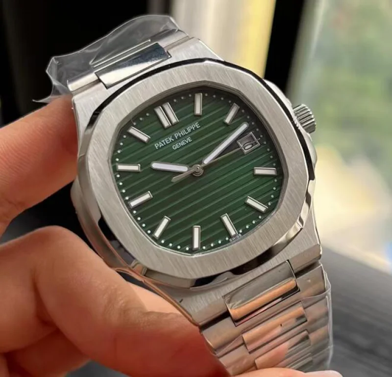 新品 パテック・フィリップノーチラス ステンレススチール 5711/1A