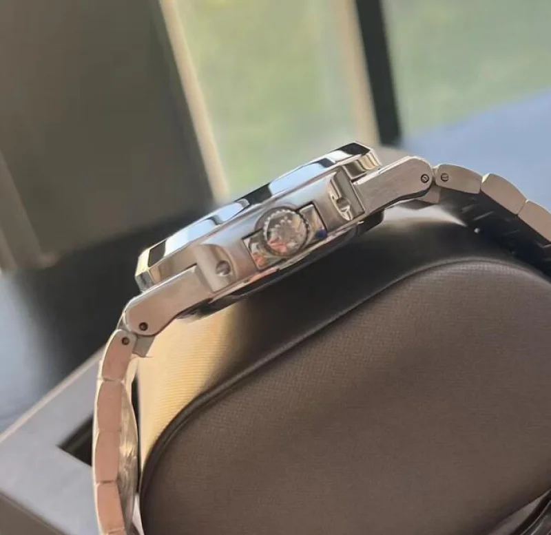 新品 パテック・フィリップノーチラス ステンレススチール 5711/1A