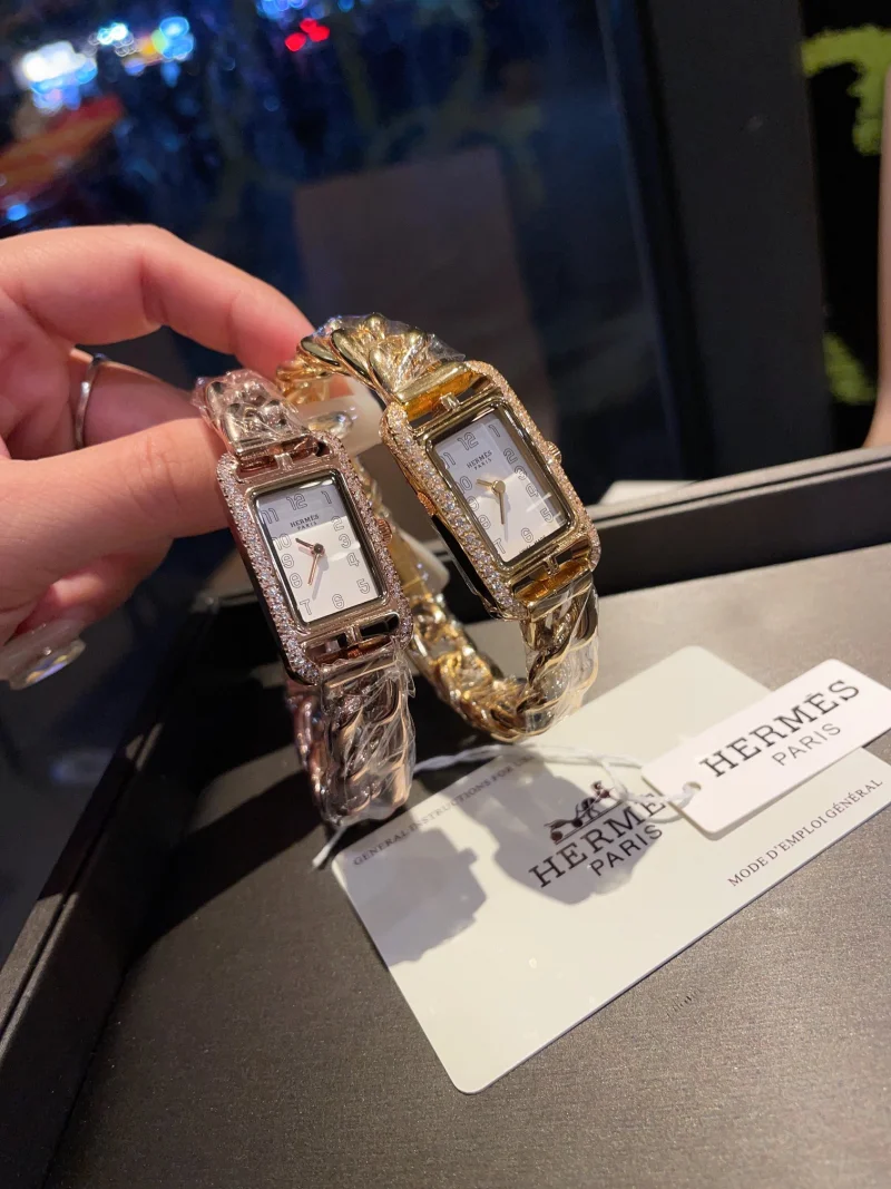 エルメスNANTUCKETレディース腕時計 シンプルかつエレガントH05L300