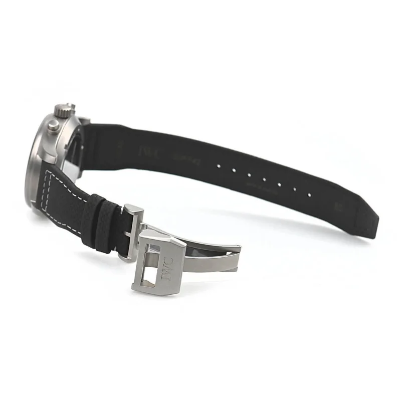 新品実用性 IWC激安 パイロットウォッチ クロノグラフ AMG IW377903