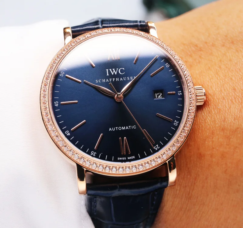 IWCブランドコピー時計イタリアンレザーストラップ40mm新品発見IW459877