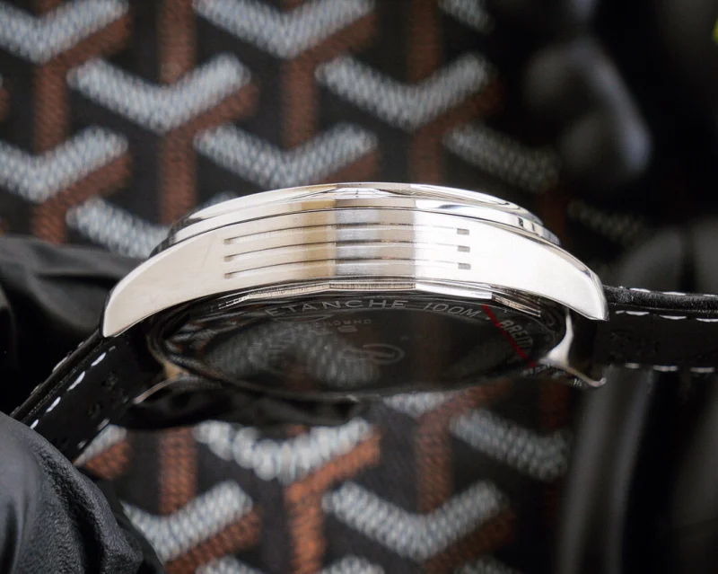 ブライトリング アベンジャーメンズコピー時計43mm B838290【変更履歴】
