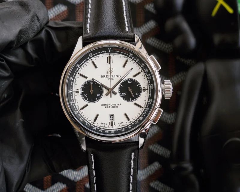 ブライトリング アベンジャーメンズコピー時計43mm B838290【変更履歴】