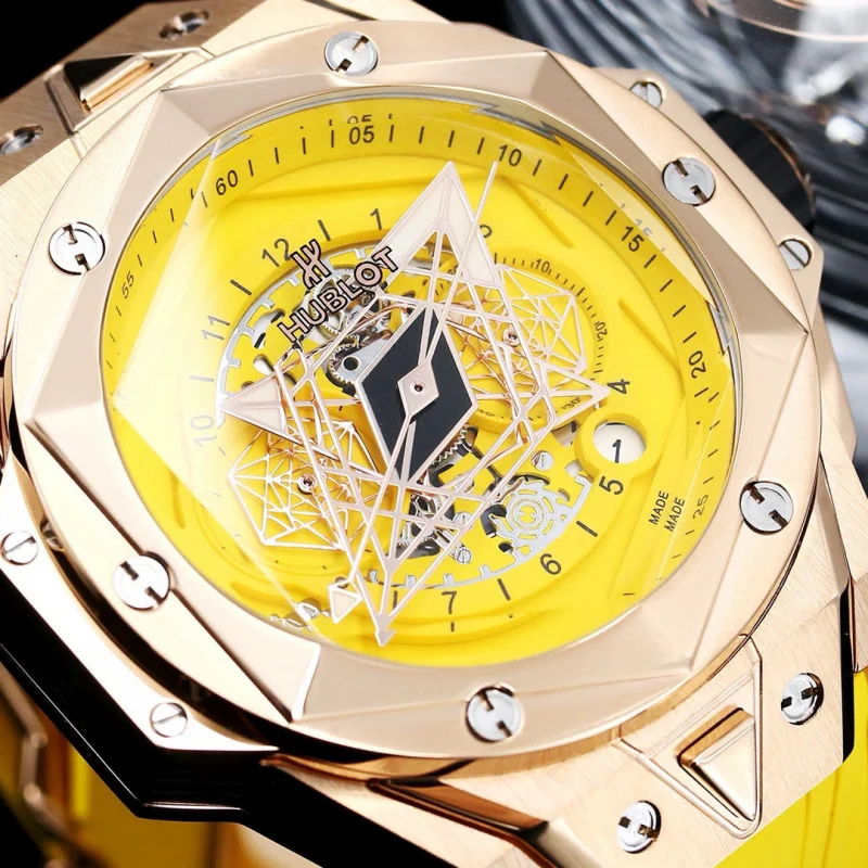 メンズ【HUBLOT】ウブロの新作ビッグバン サンブルーII 業界で唯一231823