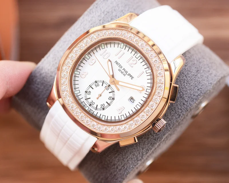 パテック フィリップ（PATEK PHILIPPE） ブランド高級4色アクアノート823500P